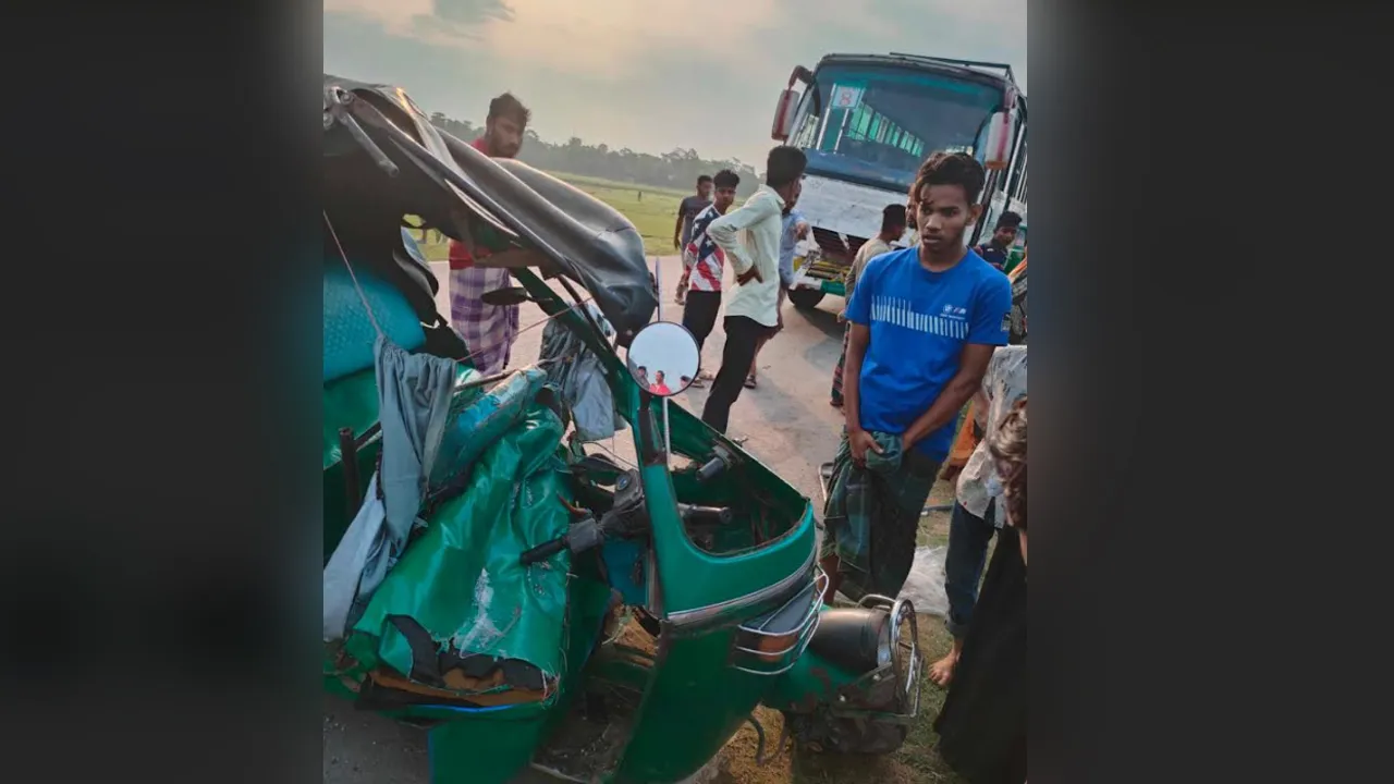 সুনামগঞ্জে বাস-অটোরিকশার সংঘর্ষে নিহত ২
