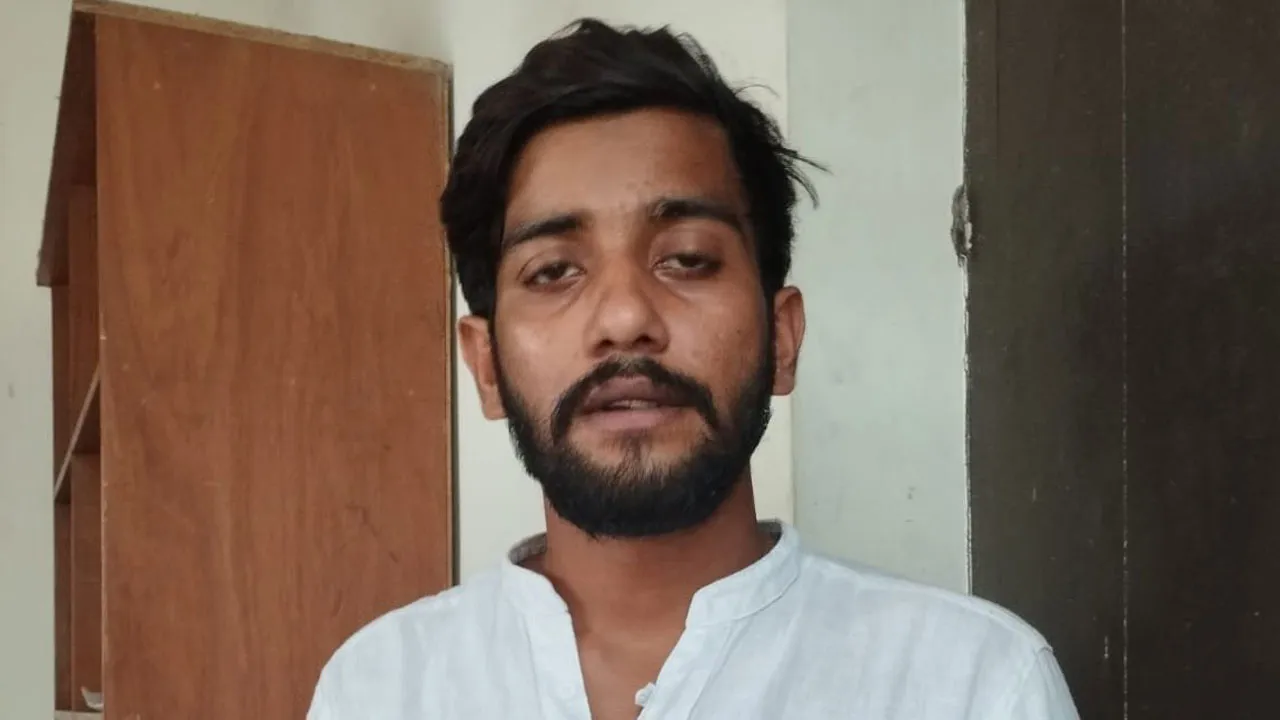 শিশুটি এখন কাউকে দেখলেই আঁতকে উঠে বলছে ‘আমাকে আর মারবেন না’