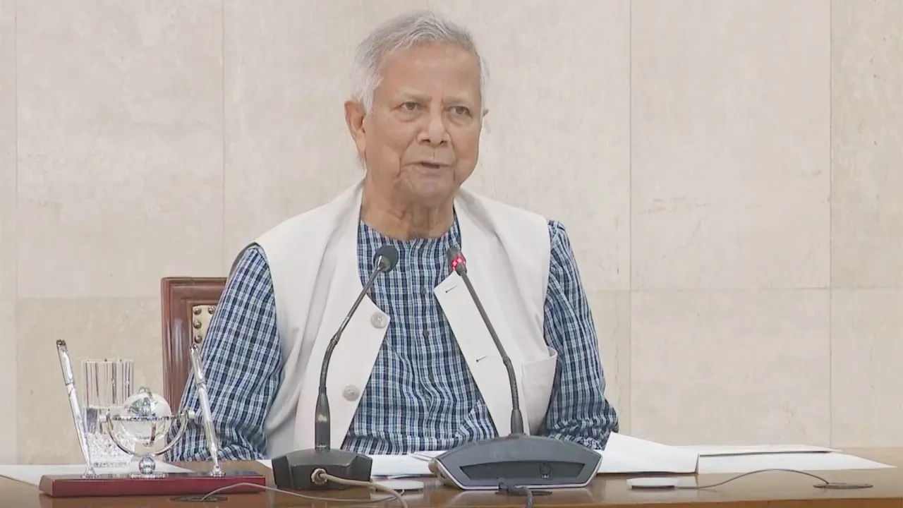 মাঠ পর্যায়ের প্রশাসনই আসল সরকার: প্রধান উপদেষ্টা