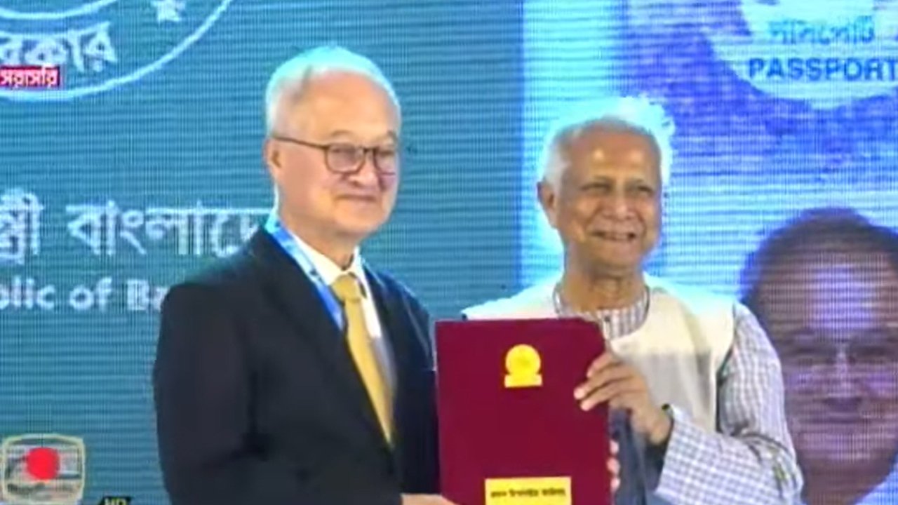 yunus-dhaka-20250409115259