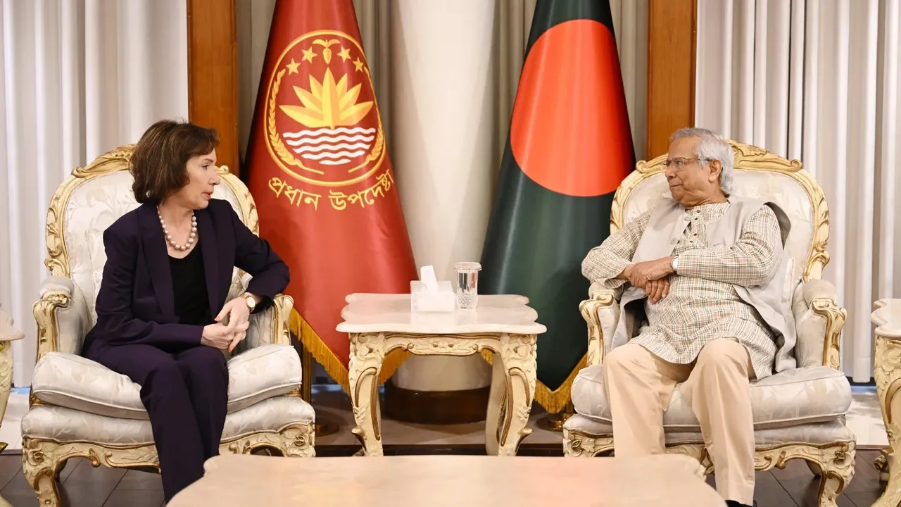 নির্বাচন আয়োজনে ‘আমরা পুরোপুরি প্রস্তুত’ : প্রধান উপদেষ্টা