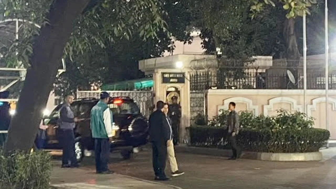 ড. ইউনূসের সঙ্গে বৈঠকে অংশ নিতে যমুনায় বিএনপির ৩ নেতা