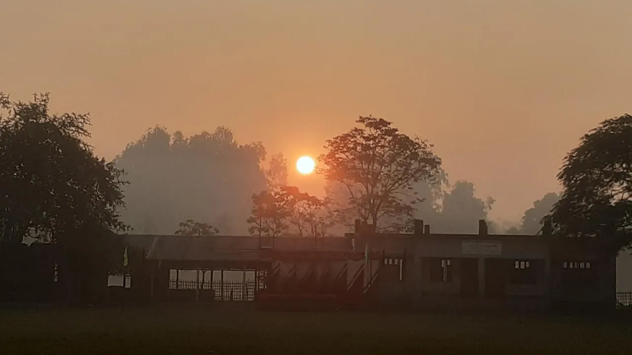 পঞ্চগড়ে সূর্য উঁকি দিলেও বেড়েছে শীত, তাপমাত্রা ১১.১ ডিগ্রি