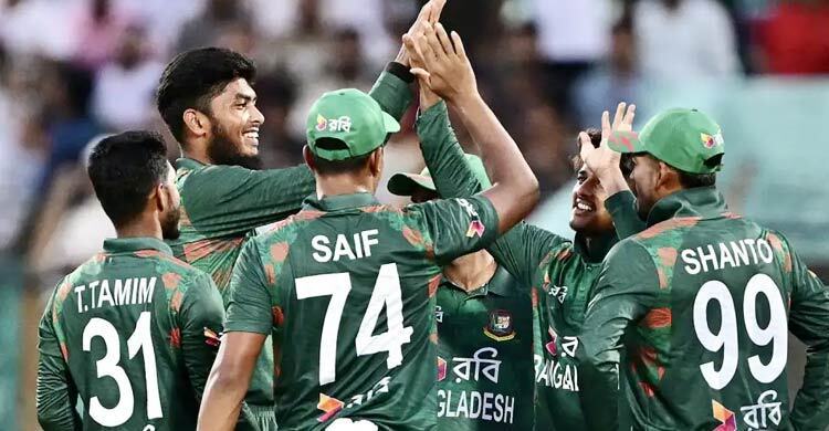 তাসকিন-মেহেদীদের তোপে চরম ব্যাটিং বিপর্যয়ে জিম্বাবুয়ে