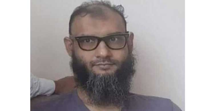 আয়না ঘরে আরমান